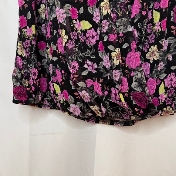 INC International Concepts Floral Sleeveless Wrap Style Tank Top Blouse - Medium - Picture 5 of 12